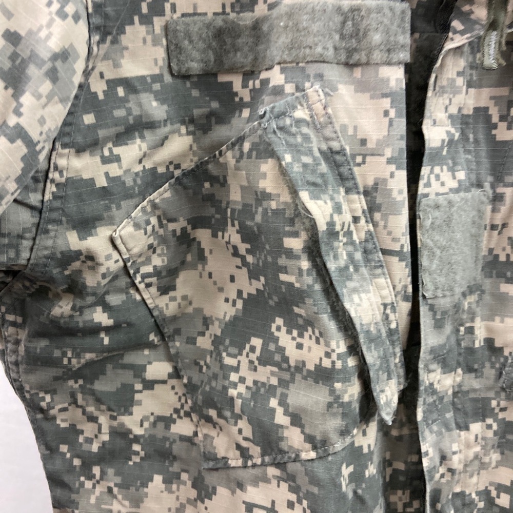 Army Digital Desert Camouflage Medium Regular Coat - Picture 7 of 11